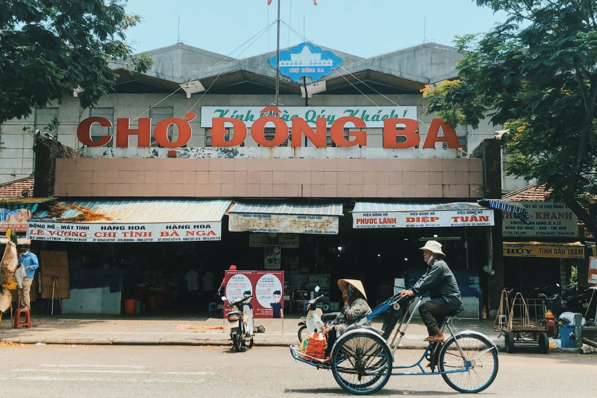Du Lịch Bụi Huế Tự Túc: Cẩm Nang Chi Tiết Từ A-Z