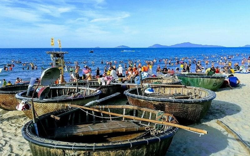 Hành Trình Du Lịch Biển Miền Trung Bằng Ô Tô: Cung Đường Đẹp Dành Cho Người Yêu Xê Dịch