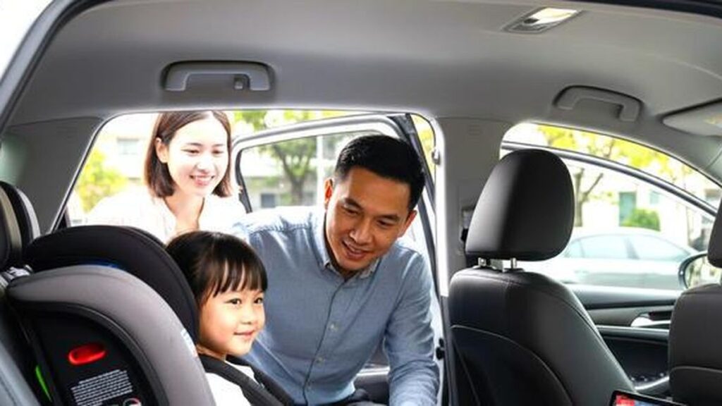 Thuê Xe Du Lịch Cho Gia Đình: Nên Chọn Xe Mấy Chỗ?